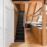 아파트 Hisa Na Soncu / Sun House *