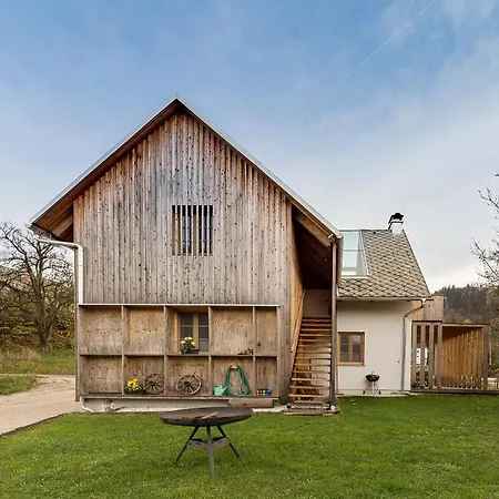 Hisa Na Soncu / Sun House Zgornje Gorje