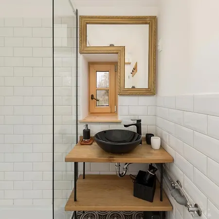 Apartment Hisa Na Soncu / Sun House