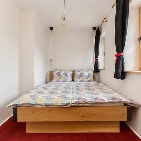 Hisa Na Soncu / Sun House Apartman Zgornje Gorje