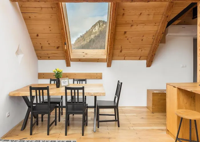 Hisa Na Soncu / Sun House Zgornje Gorje