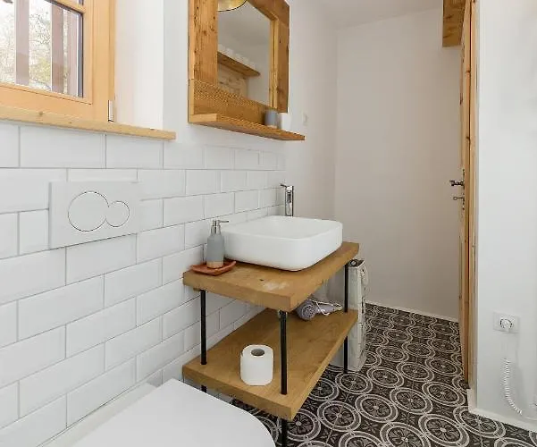 Hisa Na Soncu / Sun House Apartma Zgornje Gorje