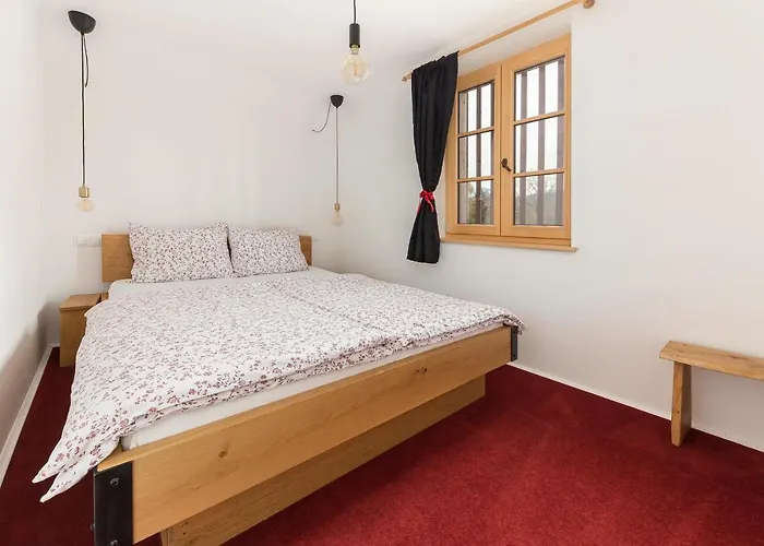 Hisa Na Soncu / Sun House Apartma *